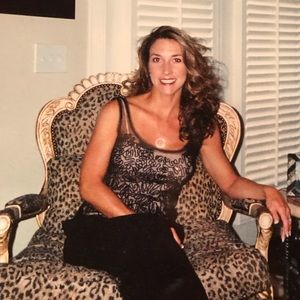 Meet your Posher, Carla